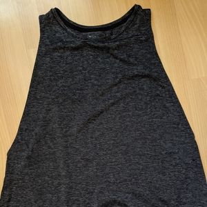 Old Navy workout tank bundle